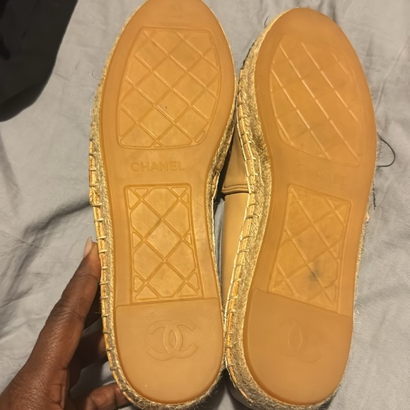 Beautiful two-tone Espadrilles. - Picture 6 of 8